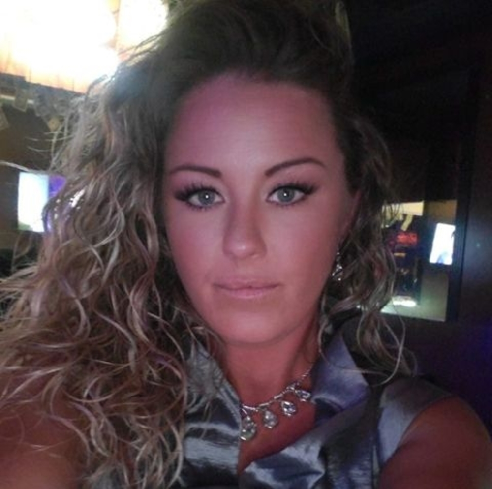 Meet your Posher, Candace